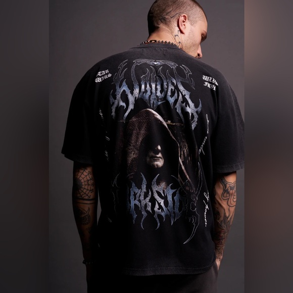 Rule The Galaxy “Premium” Oversized Tee in Black - Picture 2 of 10